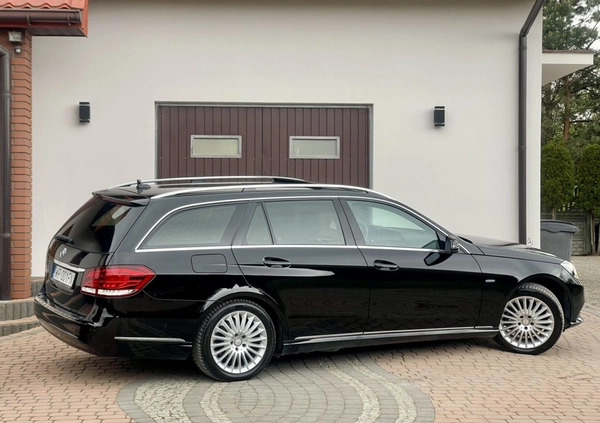 Mercedes-Benz Klasa E cena 64999 przebieg: 190500, rok produkcji 2013 z Radom małe 781